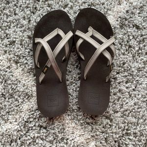 Women’s brown Teva sandals